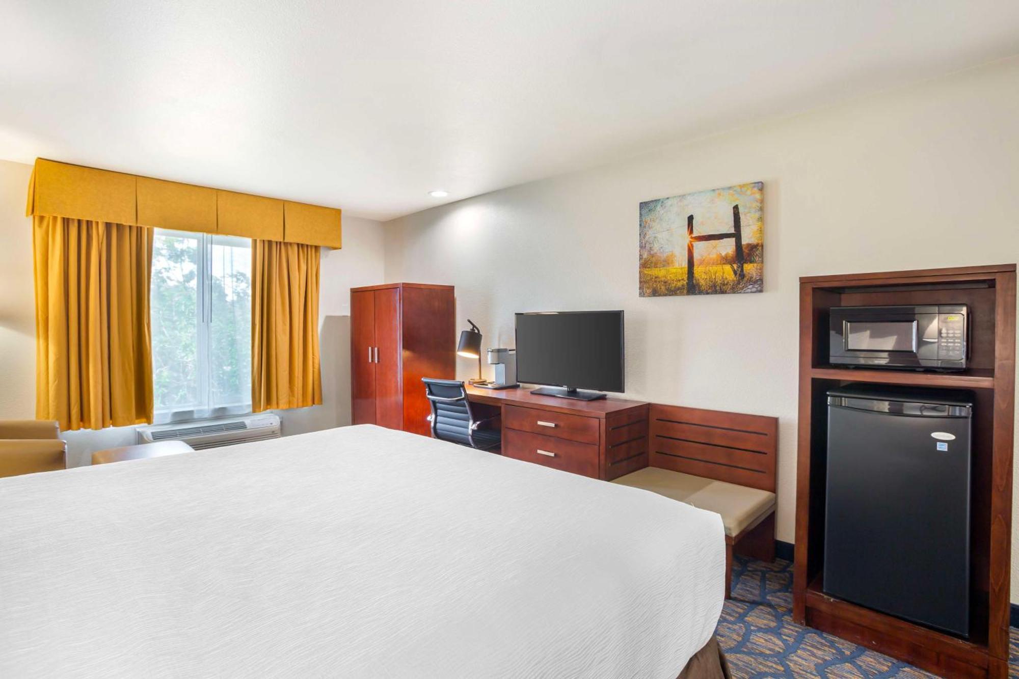 Best Western Plus Villa Del Lago Inn Patterson Extérieur photo