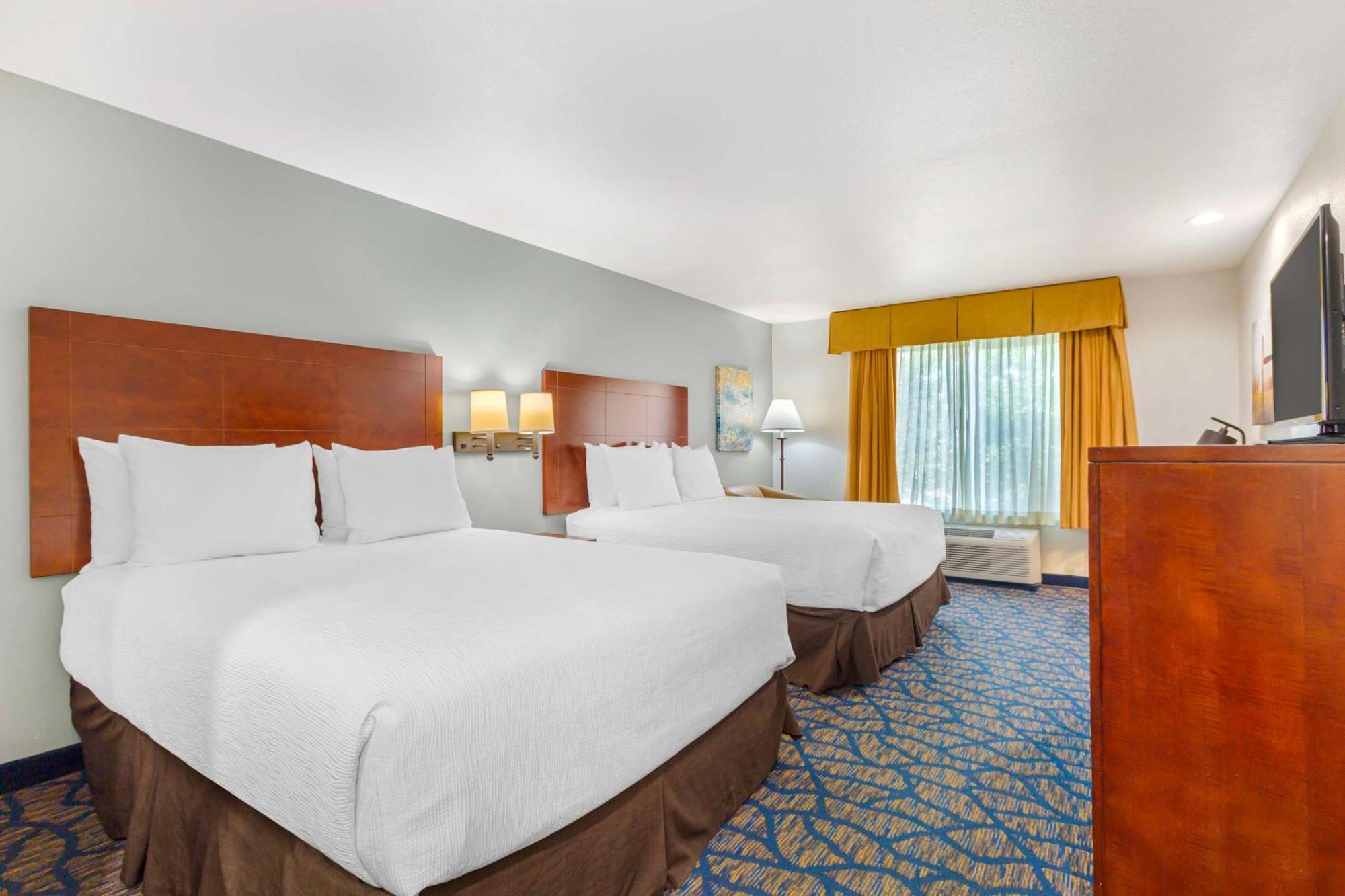 Best Western Plus Villa Del Lago Inn Patterson Extérieur photo